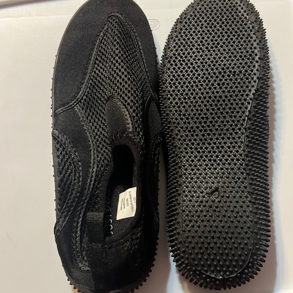 Shoes/JustBe../Size 8